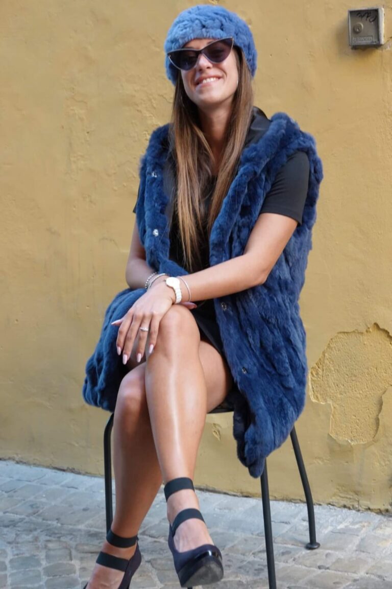 gilet blu pelliccia